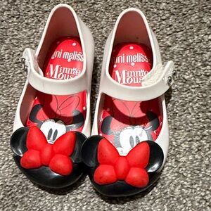 Mini Melissa Mickey and Friends Ultragirl